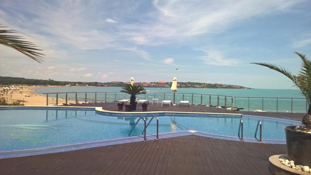 Apartment Sand Lilies Sozopol Exterior photo